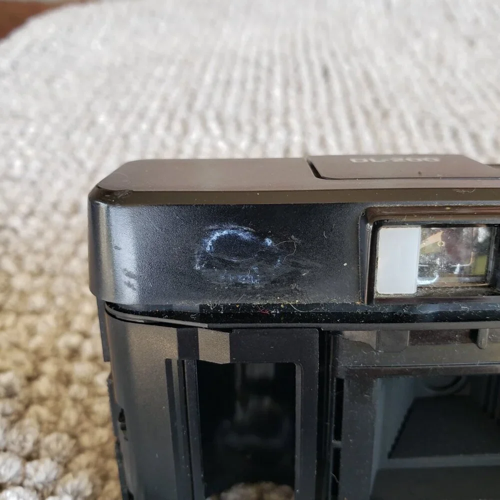 Fuji DL-200 35mm camera